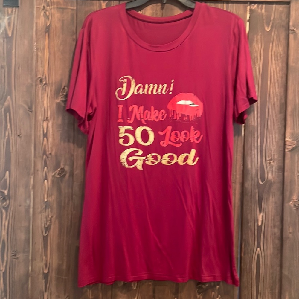 NWOT XL Graphic Maroon Tee